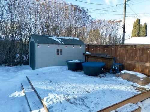 4024 39 Street, Red Deer, AB - Outdoor