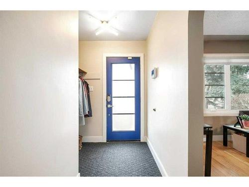 4024 39 Street, Red Deer, AB - Indoor Photo Showing Other Room