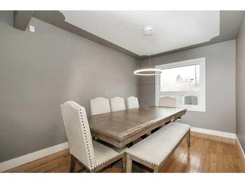 4024 39 Street, Red Deer, AB - Indoor Photo Showing Dining Room