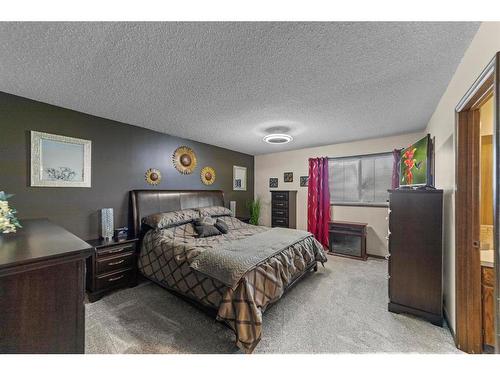 3813 67 St Street, Camrose, AB - Indoor Photo Showing Bedroom