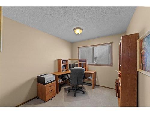 3813 67 St Street, Camrose, AB - Indoor Photo Showing Bedroom