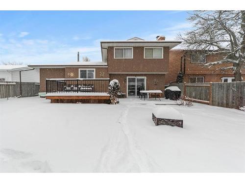 3813 67 St Street, Camrose, AB - Indoor