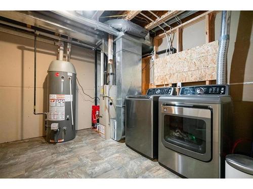 5904 54 Avenue, Camrose, AB - Indoor Photo Showing Laundry Room