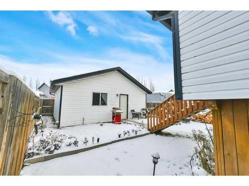 101 Kentwood Drive, Red Deer, AB - Outdoor With Exterior