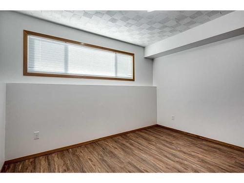 109 Eastman Crescent, Red Deer, AB - Indoor Photo Showing Other Room