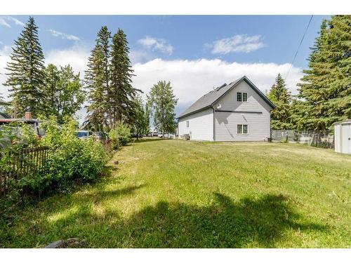 4003 Lakeshore Drive, Sylvan Lake, AB 