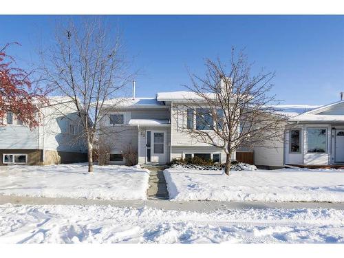 12 Richards Close, Red Deer, AB - Outdoor With Facade