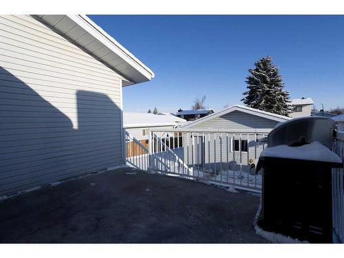 12 Richards Close, Red Deer, AB - Outdoor With Exterior