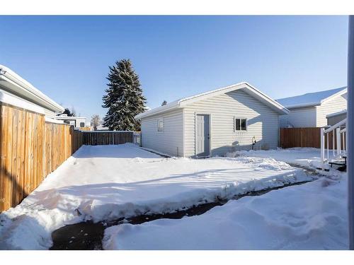 12 Richards Close, Red Deer, AB - Outdoor With Exterior