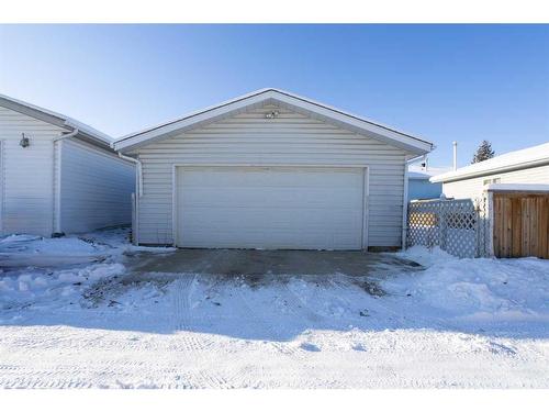 12 Richards Close, Red Deer, AB - Outdoor With Exterior