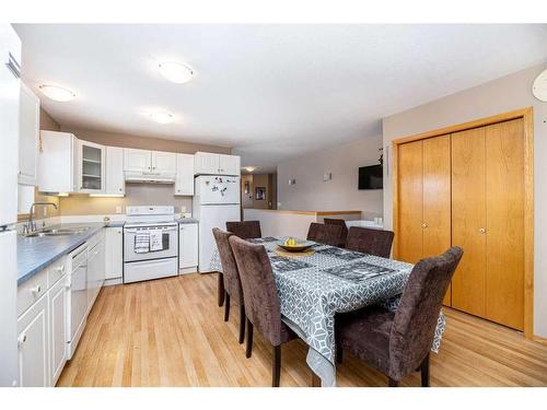 625 Lancaster Drive, Red Deer, AB - Indoor