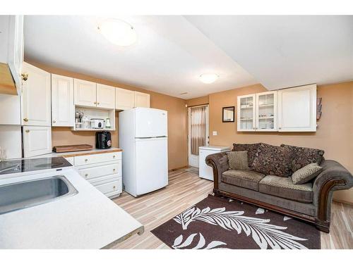 625 Lancaster Drive, Red Deer, AB - Indoor