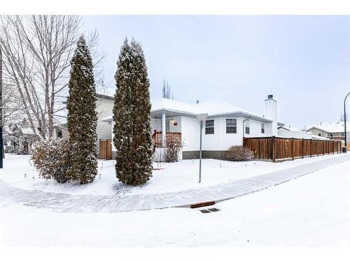 625 Lancaster Drive, Red Deer, AB - Outdoor