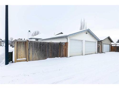 625 Lancaster Drive, Red Deer, AB - Outdoor With Exterior