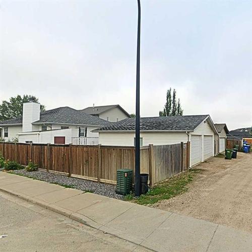 625 Lancaster Drive, Red Deer, AB - Outdoor