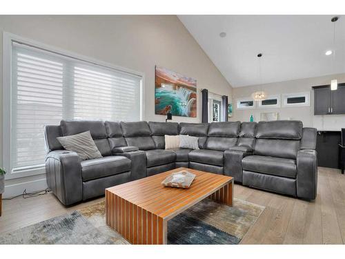 110 Lalor Drive, Red Deer, AB - Indoor Photo Showing Living Room