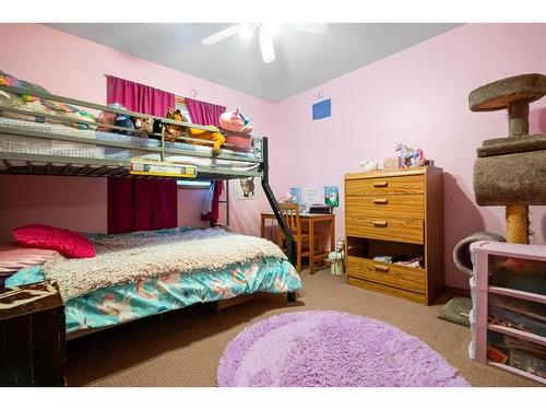 3807 64 Street, Stettler, AB - Indoor Photo Showing Bedroom