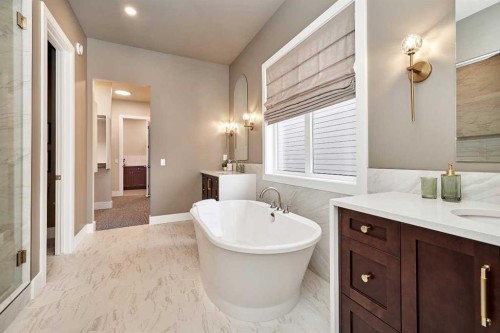 233 Rowmont Drive Nw, Calgary, AB - Indoor Photo Showing Bathroom