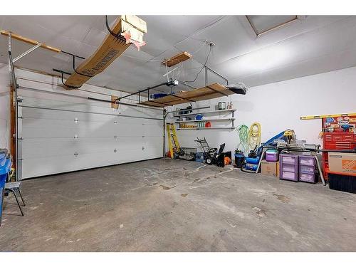 4702 52 Avenue, Clive, AB - Indoor Photo Showing Garage