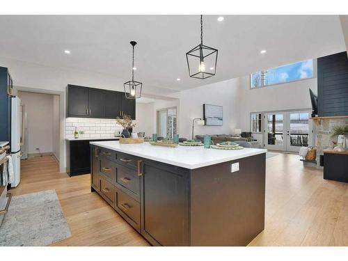 4-13033 424 Township, Rural Ponoka County, AB - Indoor Photo Showing Kitchen With Upgraded Kitchen