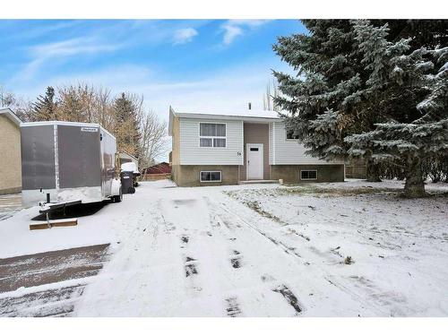 58 Lakeview Crescent, Sylvan Lake, AB - Outdoor