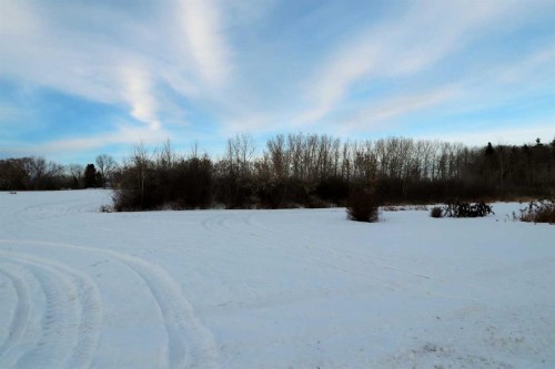 On Township Road 424, Rural Ponoka County, AB 