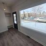 802 9 Street Se, Calgary, AB  - Indoor Photo Showing Other Room 