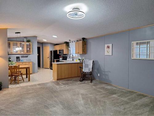 B13-5500 Womacks Road, Blackfalds, AB 