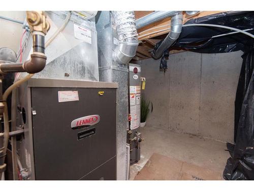 4714 48 Avenue, Bentley, AB - Indoor Photo Showing Basement