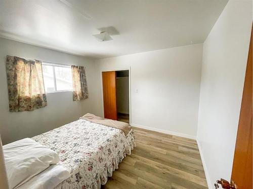 5305 56 Street, Camrose, AB - Indoor Photo Showing Bedroom