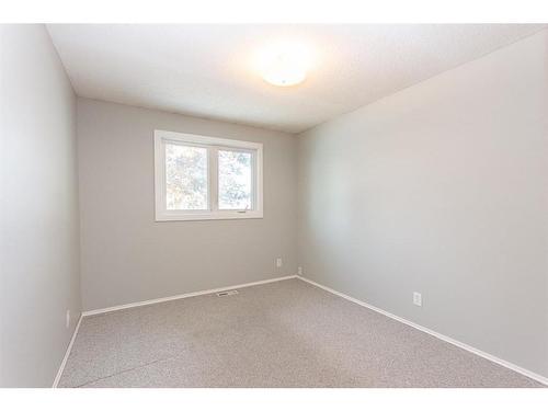 35 Barner Avenue, Red Deer, AB - Indoor Photo Showing Other Room