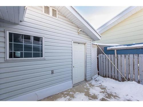 35 Barner Avenue, Red Deer, AB - Outdoor With Exterior