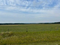 2910 & 2920 35 Street  Ponoka, AB T4J 1A7