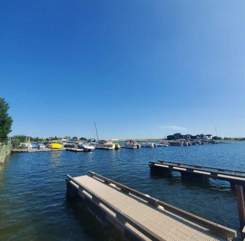 3 Kingfisher Estates, Lake Newell Resort, AB 