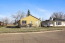 5313 50 Street, Castor, AB  - Outdoor 
