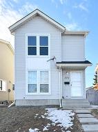 371 Falton Drive NE Calgary, AB T3J 2X4