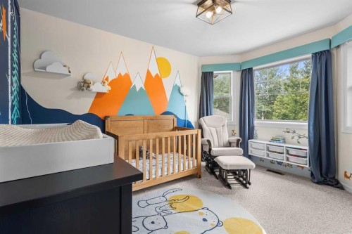 152 Jarvis Bay Drive, Jarvis Bay, AB - Indoor Photo Showing Bedroom