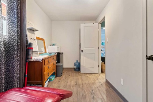 5009 49 Avenue, Forestburg, AB 