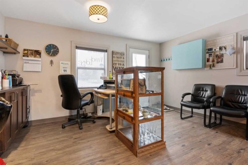 5009 49 Avenue, Forestburg, AB 