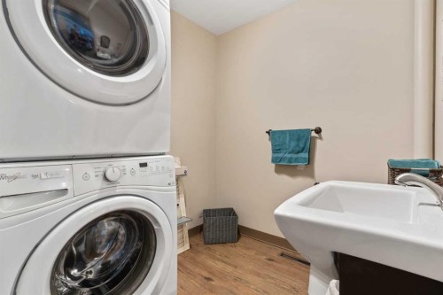 5009 49 Avenue, Forestburg, AB 