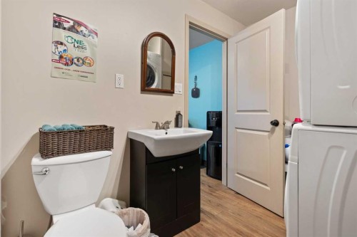 5009 49 Avenue, Forestburg, AB 