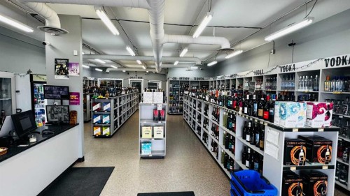 102-25 Beju Industrial Drive Drive, Sylvan Lake, AB 