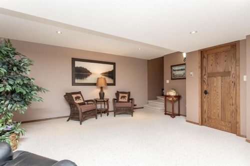 38212 Range Road 252, Rural Lacombe County, AB - Indoor