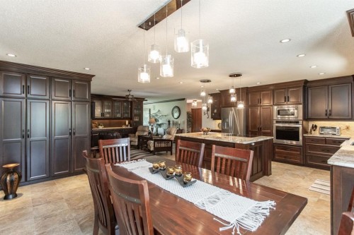 38212 Range Road 252, Rural Lacombe County, AB - Indoor