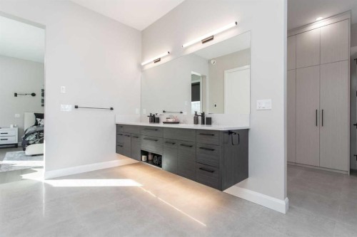 299-27475 Township Road 380, Rural Red Deer County, AB - Indoor Photo Showing Bathroom