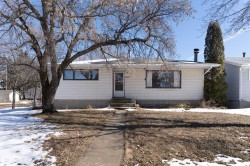 5037 53 Street  Daysland, AB T0B 1A0