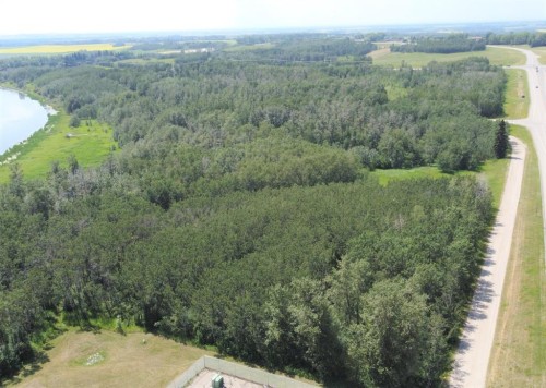 5645 Lakeside Way, Innisfail, AB 