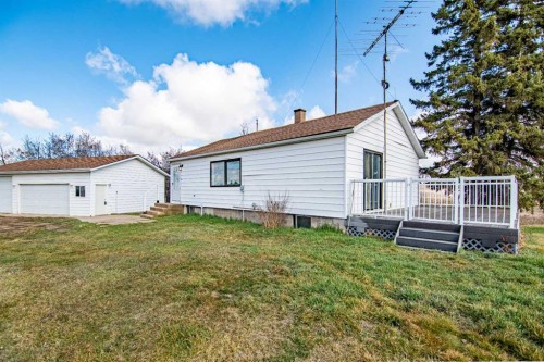39061 Range Road 220, Rural Stettler No. 6, County Of, AB - Outdoor With Deck Patio Veranda