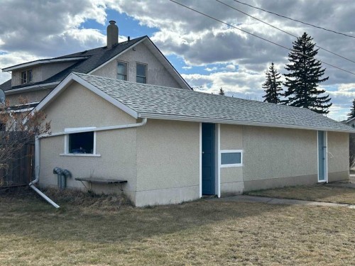 5405 50 Street, Castor, AB - Outdoor With Exterior