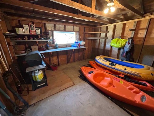 5405 50 Street, Castor, AB - Indoor